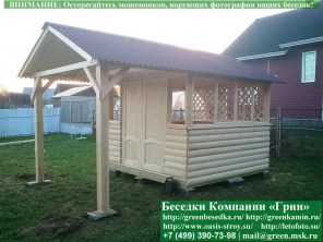 Закрытая застекленная беседка для дачи 3х3. Стенки из блокхауса. Дополнительно пристроен навес без пола 2х3